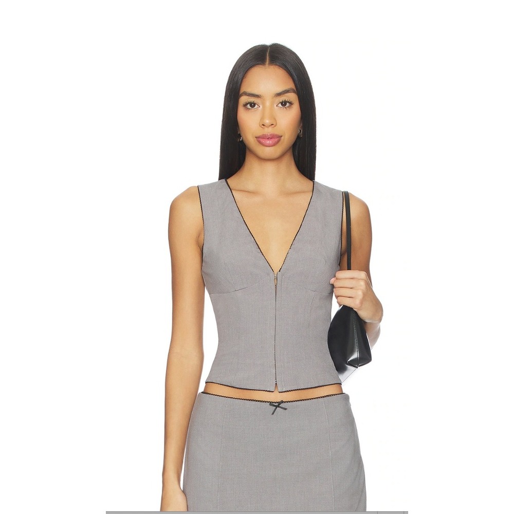 NWT NIA Anouk Gray Deep V Tailored Vest Top Small Professionally Repaired